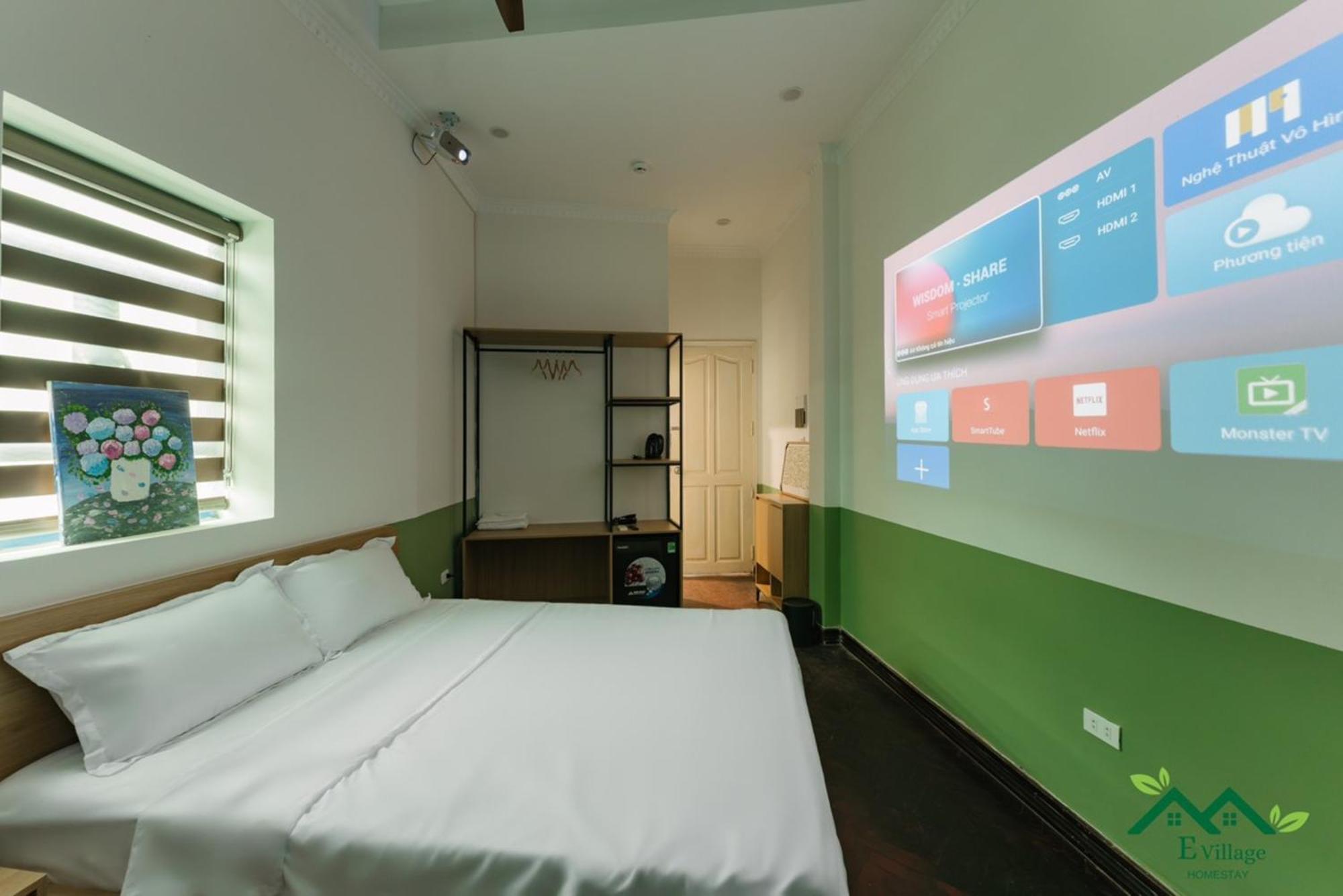 E Village Hotel Hanoï Extérieur photo