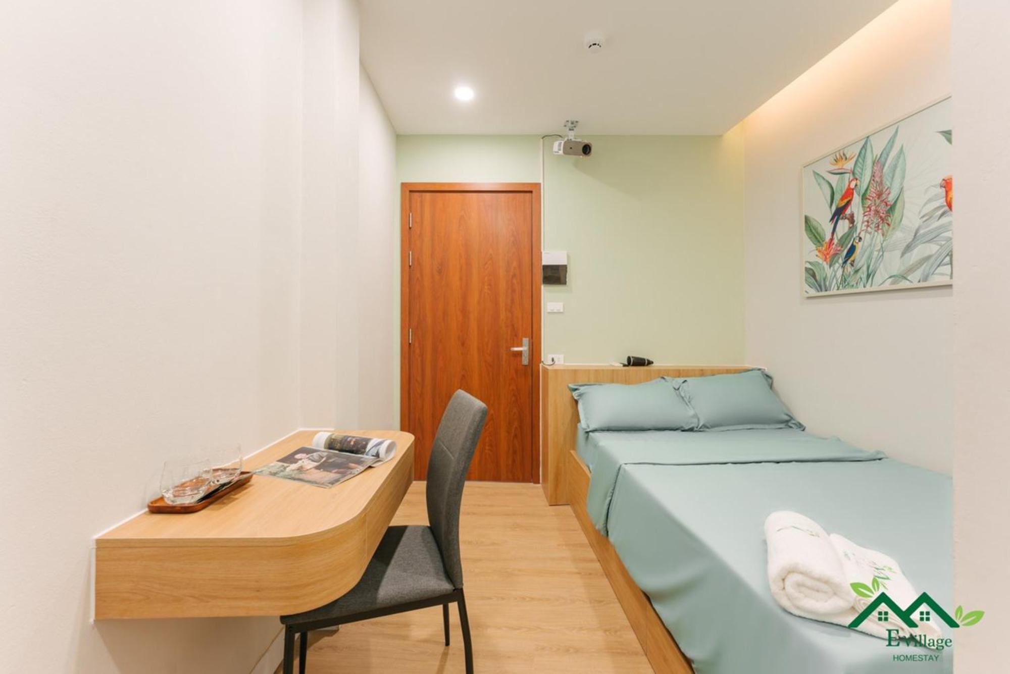 E Village Hotel Hanoï Extérieur photo